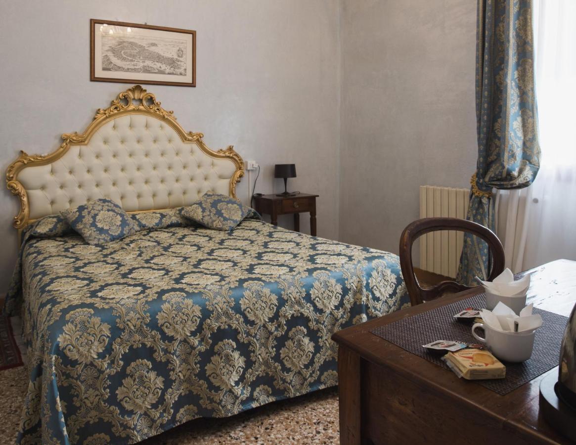 Affittacamere Residenza Ca' Dorin 3*